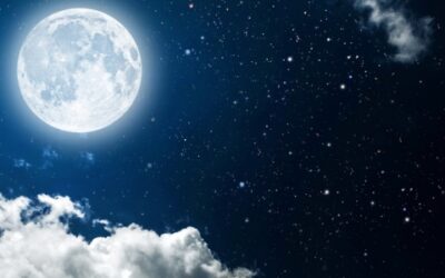 The Main Difference Between the Moon And The Stars!